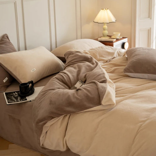 Minimal Milk Velvet 4PCS Bedding Set | Latte Serenity· The Dual-Tone Poem | Warm, Soft & Anti-Static | Soft, Warm & Anti-Static| SleepNest Bedding