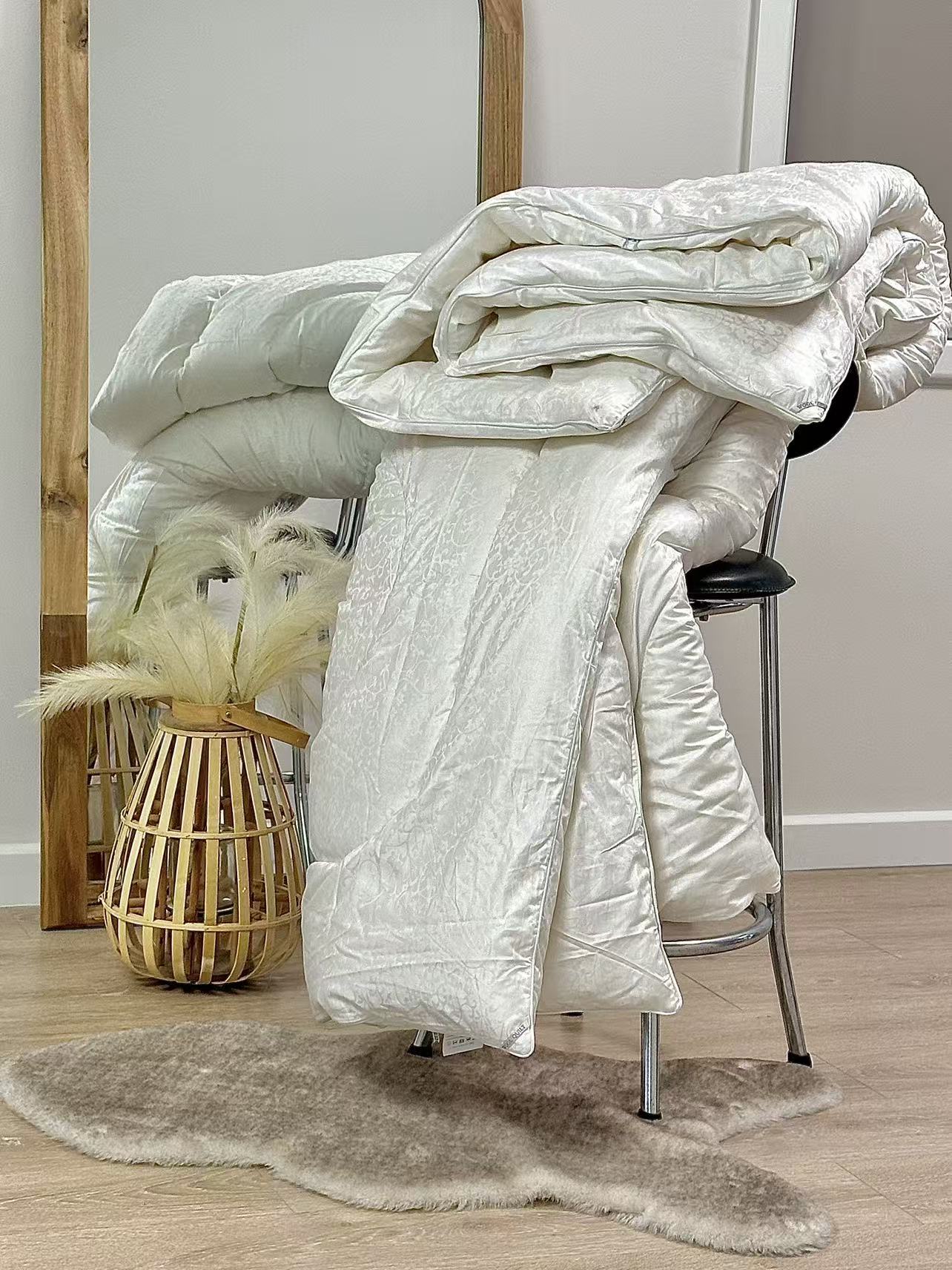 Premium Australian Wool Quilt – Ultra Fluffy, Odour-Free, No Clumping | SleepNest Bedding