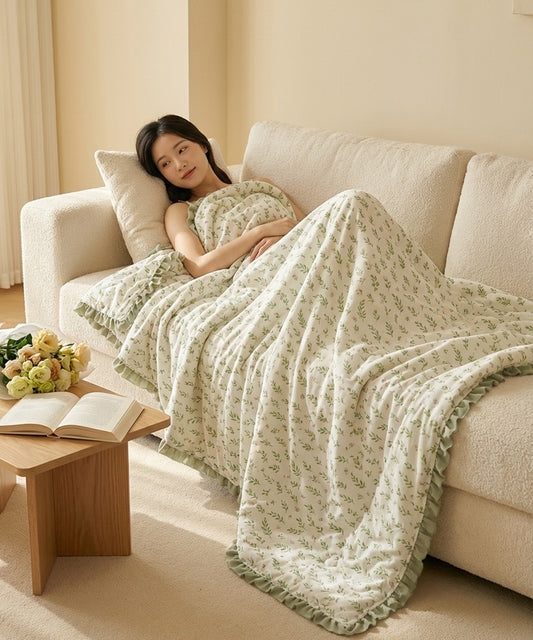 Nature-Inspired Lightweight Quilt | Sofa Throw & Bedding with Green Lace | SleepNest Bedding