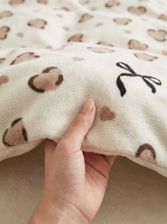 Milk Velvet Winter 4PCS Bedding Set| Caramel Whispers & Creamy Romance | Soft, Warm & Anti-Static| SleepNest Bedding